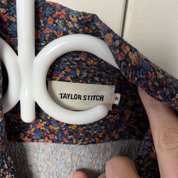 Taylor Stitch Short Sleeve Button Up - Picture 2 of 4